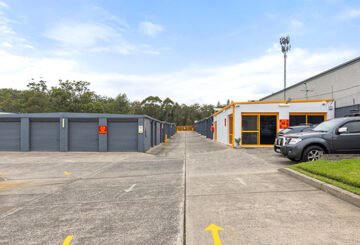 Berkeley Vale Self Storage